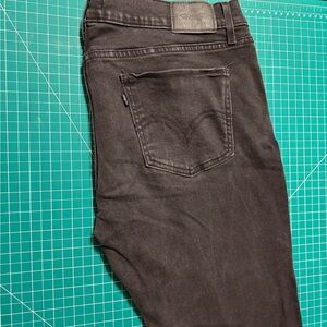 Levi’s Stretchy 524 Black skinny jeans.